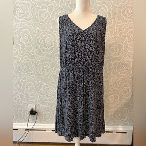 Old Navy Navy and White Sundress - Sz XL